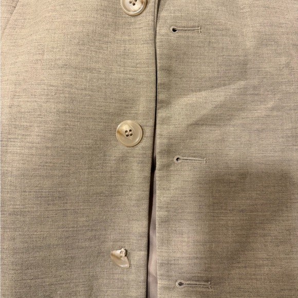 The Frankie Shop TANSY OVERSIZED BLAZER - BEIGE - Picture 4 of 10